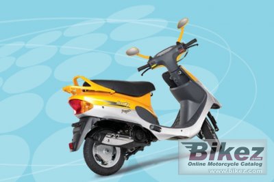 2009 TVS Scooty Pept photo